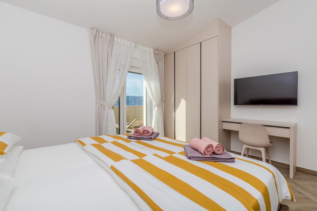 Holiday House Villa Andro Pinezići エクステリア 写真