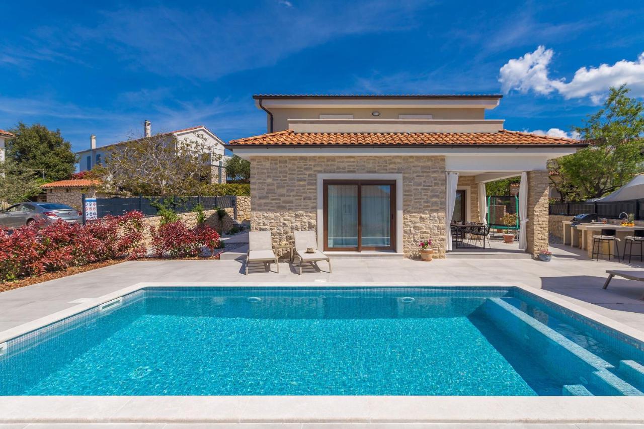 Holiday House Villa Andro Pinezići エクステリア 写真